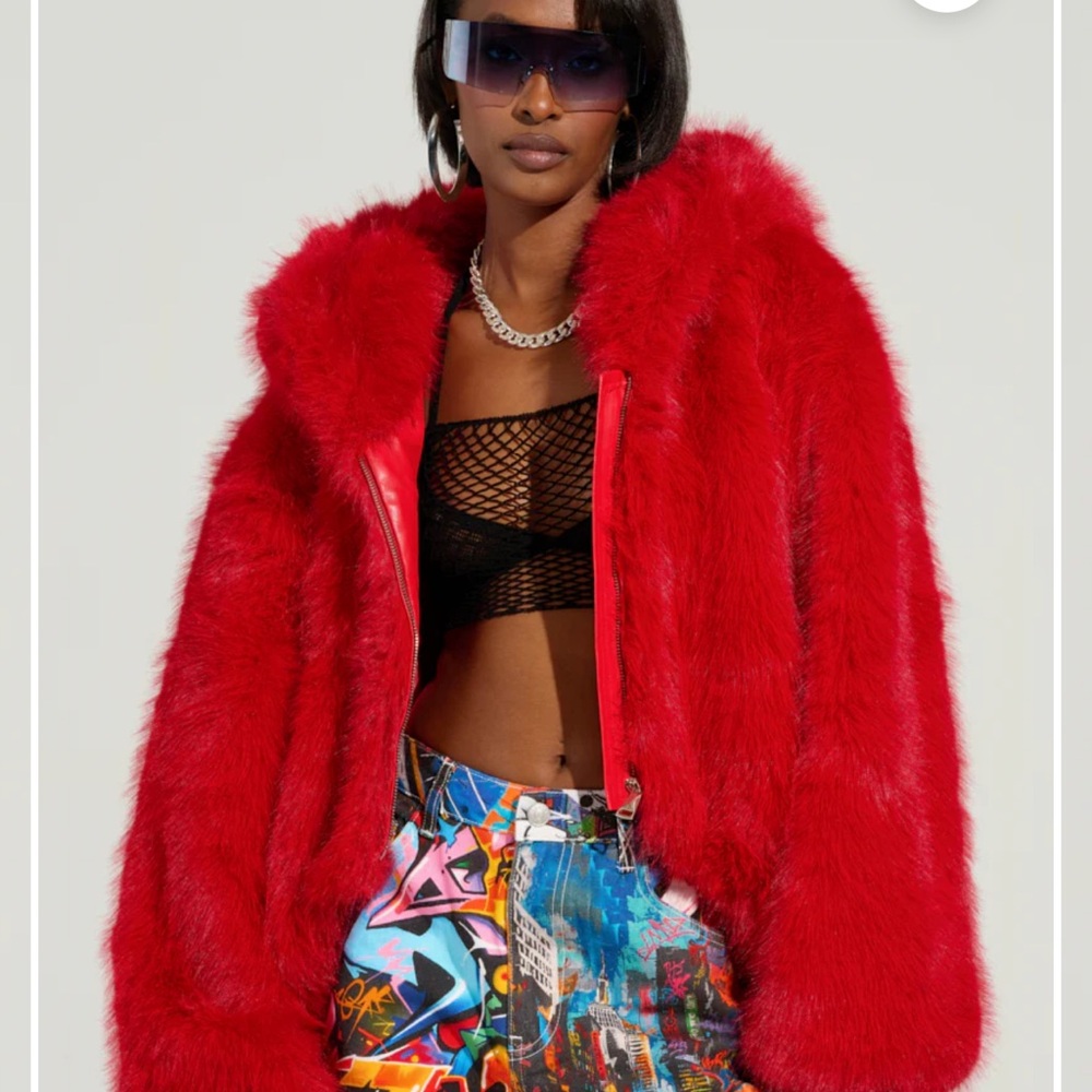 AKIRA Look At Me Now Hooded Faux Fur Red Bomber Coat s/m small medium Jacket